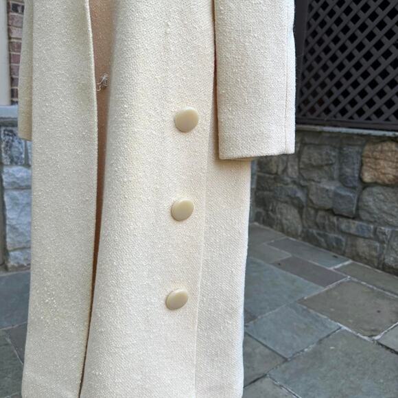 1960s Roos Atkins cream wool vintage coat - Picture 4 of 7